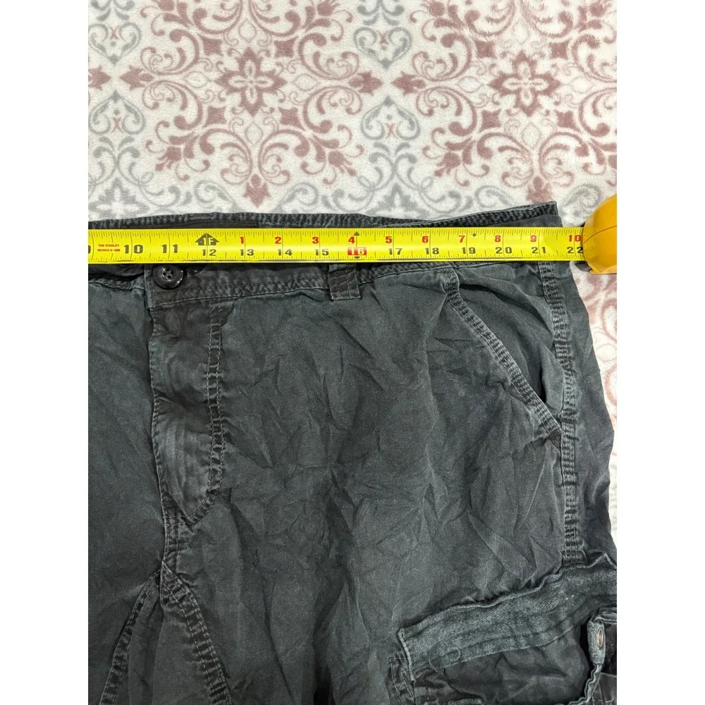 XRAY Jeans Mens Cargo Shorts Faded Black Cotton Utility Pockets Size 42 - Picture 5 of 11